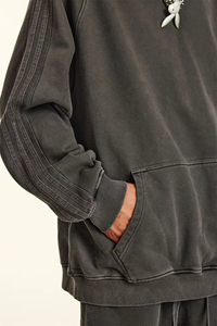 Hoodies en coton en gros de haute qualité, coupe <span class=keywords><strong>oversize</strong></span> à épaules tombantes, 100% coton French Terry, effet délavé soleil - Product Image 6