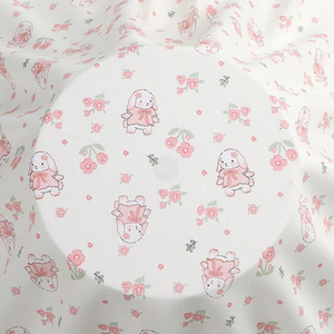 Kain Katun Poplin Lembut dan Bernapas dengan Cetakan Kartun untuk Gaun dan Celana Piyama Tersedia untuk Pembelian Segera - Product Image 5