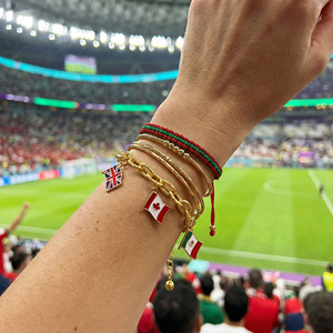 Articoli di Supporto per Squadre Nazionali, Ciondolo Multifunzione Personalizzato con Bandiere, Placcato in Oro, Design Unisex per Uso Quotidiano, Braccialetto Personalizzato Staccabile - Product Image 1