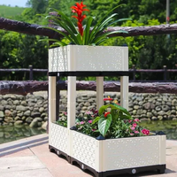Jardinière pour la plantation de légumes sur le toit et le balcon de la maison, jardin potager sur le balcon de la maison