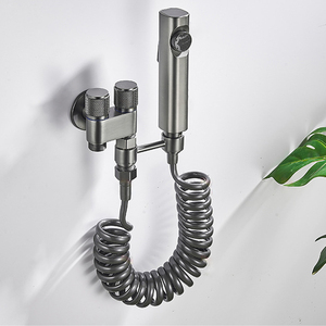 Серая насадка-распылитель для унитаза - Product Image 5