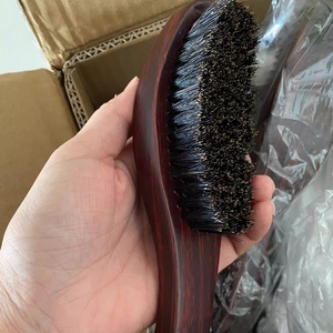 Spazzola per Barba in Setole di Cinghiale con Logo Personalizzato, Spazzola Multifunzionale per Stilizzare Baffi e Peli della Barba - Product Image 5