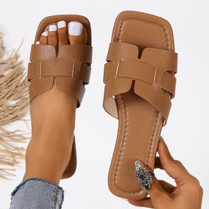 Nouvelles Sandales de Plage Femme Tendance, Zapatillas Mujer Antidérapantes Été 2024, Designer Luxe Babouches pour Femme - Product Image 6