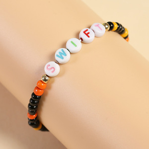 Ensemble de bracelets perlés d'amitié personnalisés, inspirés des événements <span class=keywords><strong>Taylor</strong></span> Music Fest, des tenues Swiftie et des concerts Eras Stack, cadeau pour filles - Product Image 4