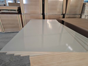 Panneau MDF <span class=keywords><strong>mélaminé</strong></span> <span class=keywords><strong>blanc</strong></span> brillant 6,5 mm, moderne, résistant à l'humidité, E1/E2, pour meubles et hôtels - Product Image 5