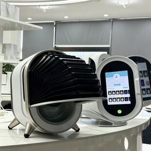 เครื่องวิเคราะห์ผิว 3 มิติ ความละเอียดสูง ด้วย AI พร้อมเครื่องสแกนใบหน้า 8 สเปกตรัม และภาพถ่าย UV สำหรับคลินิกเสริมความงาม - Product Image 5