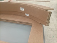Porte en PVC pressé sous vide avec arche en bois et verre, verre strié pour salle de bain, porte intérieure moderne avec panneau strié givré