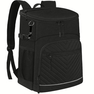 Sac isotherme souple personnalisé avec logo pour adultes, idéal pour le camping, les voyages, le style de vie en plein air, le transport de repas, la conservation de la bière et les pique-niques - Product Image 4