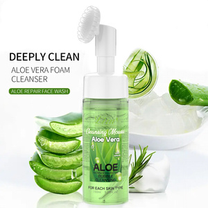 Démaquillant Liru à l'Aloe Vera 150 ML, Nettoyant <span class=keywords><strong>Visage</strong></span> Moussant Soin Peau avec <span class=keywords><strong>Brosse</strong></span> - Product Image 1