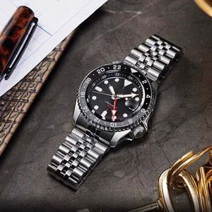 Lujoso No. Reloj Deportivo Mecánico para Hombre, 5 ATM, Resistente al Agua, con Indicador GMT, Esfera con Agujas, Correa de Acero Inoxidable de 22 mm, Modelo de Cinco Filas - Product Image 3