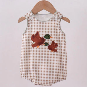 Combinaison sans manches en coton et élasthanne à carreaux beiges pour bébé fille, modèle SR3958, vente en gros - Product Image 1