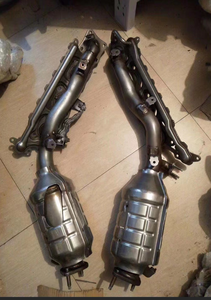 เครื่องฟอกไอเสียเชิงเร่งปฏิกิริยาสแตนเลสสำหรับ Toyota Land Cruiser V8 2014ยูโร2 3 4 5พร้อมเซรามิกซ้ายและขวา - Product Image 2