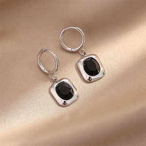 Pendientes de Acero Inoxidable Chapados en Oro con Piedras Preciosas, Populares en Instagram, para Mujer - Product Image 3