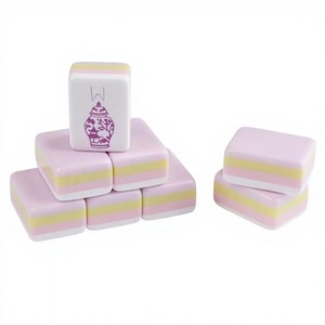 Juego de Mahjong Americano de Acrílico Rosa Claro para 8/4 Jugadores, Pulido a Mano, de Alta Calidad, Ideal para Campamentos - Product Image 6