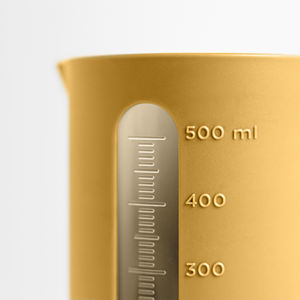 เหยือกใส่น้ำสีเหลืองขุ่น ขนาด 1 ลิตร ทำจากโพลีโพรพิลีน ชุดเครื่องมือวัด 2 ชิ้น ขนาด 10.5 ซม. x 9.5 ซม. x 23.5 ซม. ผลิตในอิตาลี - Product Image 3