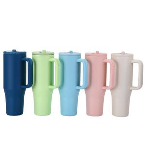 Mug de voyage en acier inoxydable à <span class=keywords><strong>double</strong></span> <span class=keywords><strong>paroi</strong></span> avec logo personnalisé, 40 oz, isolé sous vide, pour bière, café, avec paille rabattable et poignée - Product Image 5