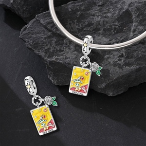 Colgante de Tarot con Diseño de Mago, Abalorio de Tarot Positivo, Accesorio para Pulsera de Joyería DIY, Chapado en Plata de Tungsteno PAC1640 - Product Image 1
