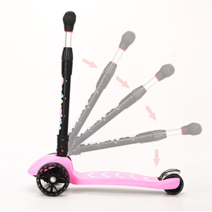 Katlanabilir ayarlanabilir LED ışık 3 tekerlekli çocuklar için <span class=keywords><strong>scooter</strong></span> ile müzik - Product Image 2