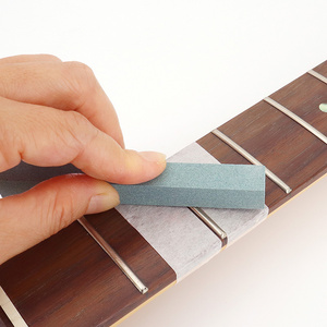 Piedra de lijado para pulir trastes de guitarra, piedra de nivelación de trastes de bajo y lima para pestillo, herramienta de ajuste, reparación y mantenimiento de guitarra - Product Image 2
