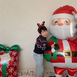 ลูกโป่งฟอยล์ลายเฮลโลซานต้าขายดี ของตกแต่งคริสต์มาสสำหรับร้านกาแฟ ห้างสรรพสินค้า ร้านอาหาร บาร์ อุปกรณ์จัดปาร์ตี้ - Product Image 2