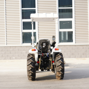 Mini tracteur multifonctionnel à quatre roues Petite machine <span class=keywords><strong>de</strong></span> gestion des champs Montagnes Hilly Areas New Rotary Tiller Agriculture - Product Image 6