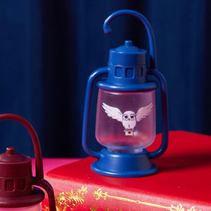 MINISO <span class=keywords><strong>Harry</strong></span> <span class=keywords><strong>Potter</strong></span> Series Lantern Night Light Sleep Light para la decoración <span class=keywords><strong>de</strong></span> la Mesa del dormitorio <span class=keywords><strong>de</strong></span> las niñas Linterna coleccionable - Product Image 4