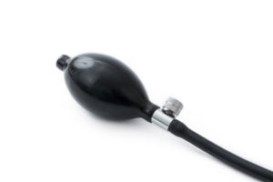 Dispositivo <span class=keywords><strong>de</strong></span> Tracción Cervical 2 <span class=keywords><strong>en</strong></span> 1 con Bolsa <span class=keywords><strong>de</strong></span> Aire <span class=keywords><strong>de</strong></span> Goma Desmontable <span class=keywords><strong>y</strong></span> Collarín Ortopédico para <span class=keywords><strong>el</strong></span> <span class=keywords><strong>Cuello</strong></span> - Product Image 6