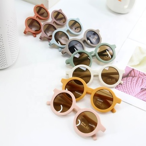 Gafas de sol personalizadas para niños y niñas, lentes de sol de estilo Retro de los 90, coloridas, con forma redonda, 2023 - Product Image 3