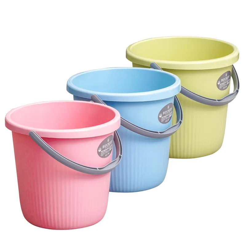 Xingsheng Factory high quality color portable 22L super large capacity bath mopping water PP plastic water bucket with handle