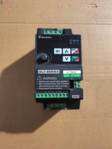 SC3-021-0.75K เฟสเดียว 220V 0.75KW AC อินเวอร์เตอร์ไดรฟ์ความถี่ตัวแปร VFD สำหรับการควบคุมความเร็วมอเตอร์อุตสาหกรรม - Product Image 1