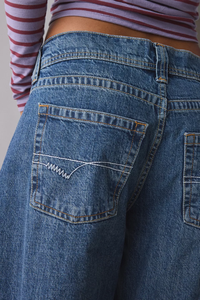 بنطلون جينز نسائي عالي الخصر صديق للبيئة، مريح وفضفاض، واسع الساق، مرن وقابل للتمدد، قابل للتنفس، لون أزرق صلب لجميع المواسم - Product Image 4