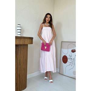 Robe en mousseline rose à rayures, bretelles spaghetti, taille élastique, coupe ample, décontractée, respirante, en tissu tissé pour le quotidien - Product Image 4