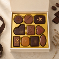 Plateau à chocolats de 128 mm à 10 compartiments de formes variées en PS doré pour emballage de boîte cadeau de bonbons