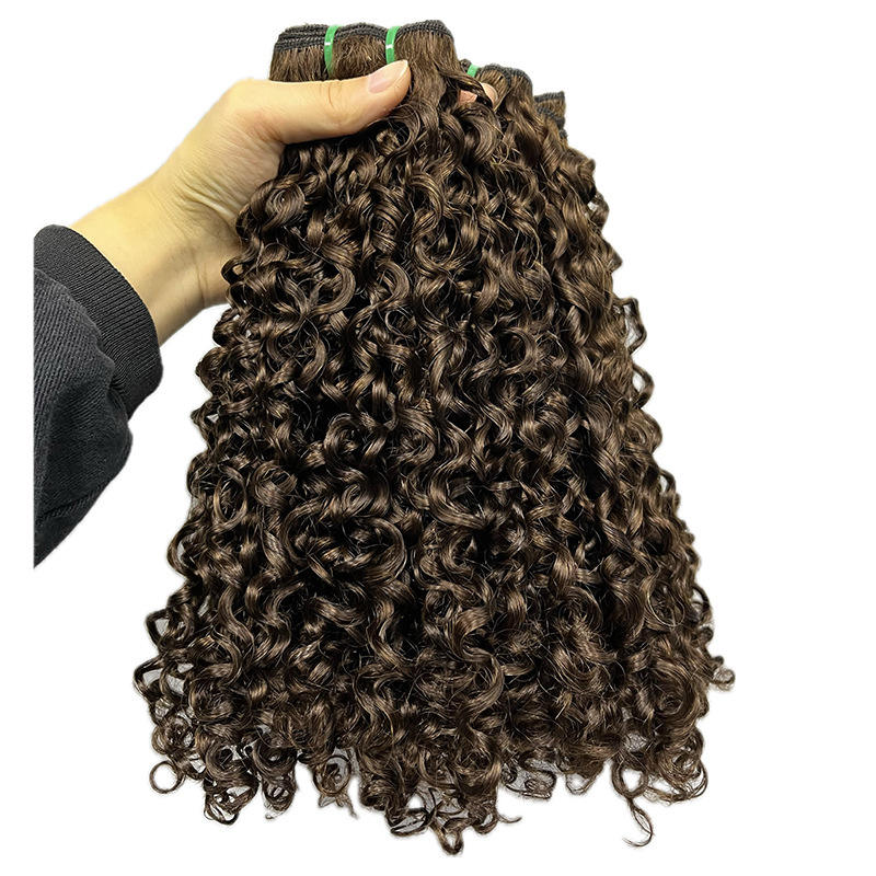 #4 พิกซี่ เคอร์ลี่