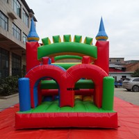Château gonflable avec toboggan, parcours d'obstacles coloré pour enfants, maison de saut gonflable pour location de fête en plein air