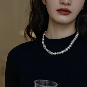 Collier de perles d'eau douce baroque irrégulier, style féminin, design unique rétro français, chaîne de pull décontractée - Product Image 2