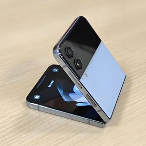 สำหรับ Galaxy <span class=keywords><strong>Z</strong></span> <span class=keywords><strong>Flip</strong></span> 4เวอร์ชั่นสากล6.7 \ "หน้าจอพับได้3700มิลลิแอมป์5กรัมปลดล็อคสมาร์ทโฟนแบบดั้งเดิมที่ใช้ A + LTE รุ่น<span class=keywords><strong>3</strong></span> 4 5 6 - Product Image 1