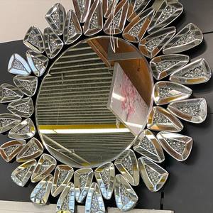 Décoration murale en diamant écrasé au design contemporain Offre Spéciale avec ailes d'ange en miroir pour la décoration intérieure - Product Image 4
