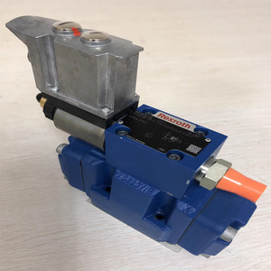วาล์วลดแรงดันแบบสัดส่วนไฮดรอลิก Rexroth รุ่น 3DREME16P-7X/200YG24K31A1V ช่องต่อขนาด 1/2 นิ้ว สำหรับน้ำมัน - Product Image 2
