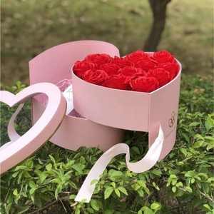 Boîte cadeau classique à double couche en forme de cœur, à ouverture rotative, avec motif floral, en papier – Meilleures ventes - Product Image 2