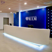 Comptoir en pierre sur mesure réception spa blanc attrayant lumières LED conception de bureau de réception de salon de coiffure