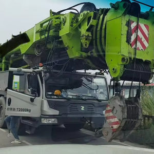 Zoomlion STC400T Used Crawler <b>Crane</b> 72m 6-Section Heavy <b>Jib</b> Arm 60m with Core Components Motor Gearbox Engine Pump 400Ton Sale - Product Image 1