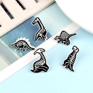 Broche squelette animal dinosaure crâne épingle de revers dessin animé Cool Punk Badge <span class=keywords><strong>sac</strong></span> <span class=keywords><strong>à</strong></span> <span class=keywords><strong>dos</strong></span> Denim chapeau épingles bijoux de mode cadeau pour les amis - Product Image 4
