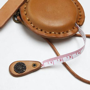 Cinta de medida de cuero digital retráctil automática, ligera y portátil - Product Image 3