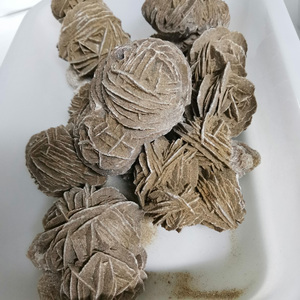 Spécimen minéral brut de rose du désert de haute qualité pour la décoration - Product Image 4