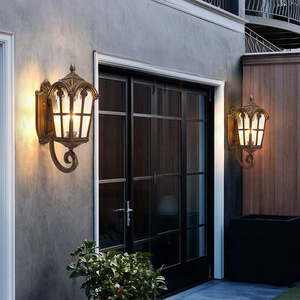 Lampe murale extérieure traditionnelle LED en alliage d'aluminium, étanche, 3500K blanc chaud, angle de faisceau de 20 degrés, montage mural, éclairage de jardin - Product Image 3