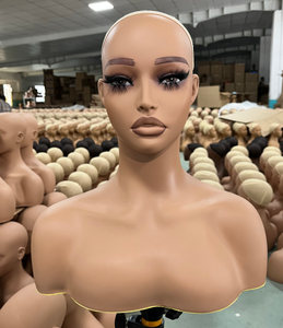 Tête de Mannequin Femme en PVC de Haute Qualité, Afro-Américaine, Présentoir à Perruques avec Maquillage Réaliste et Épaules, Vente en Gros - Product Image 1