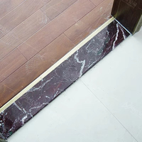 Marches d'escalier en laiton avec joints antidérapants, bandes décoratives en laiton incrustées, processus de découpe/soudage/pliage