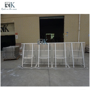 Barrera Metálica de Tamaño y Forma Personalizables, Barricada Móvil de Alta Resistencia para Control de Multitudes en Eventos al Aire Libre y Seguridad en Escenarios - Product Image 5