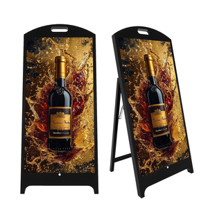 Display <span class=keywords><strong>LED</strong></span> a Colori Completi per Esterni, Poster <span class=keywords><strong>LED</strong></span> Digitale Programmabile, Insegna <span class=keywords><strong>LED</strong></span> con Batteria Integrata, 10-12 Ore di Autonomia, Display <span class=keywords><strong>LED</strong></span> a Noleggio - Product Image 1